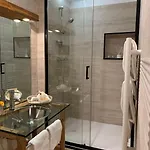 Les Loges De Bacchus Apartman